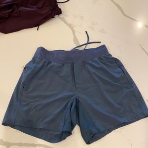 Lululemon Men’s Shorts 5’ No Liner. Size Small.